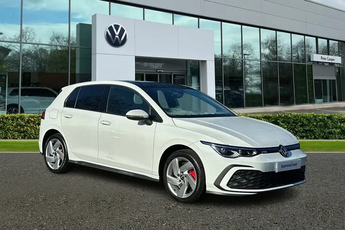 2021-volkswagen-golf-14-tsi-gte-big-33