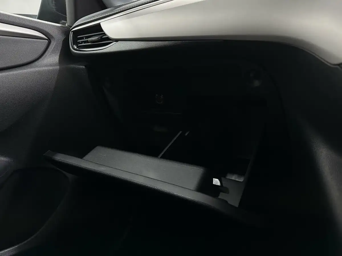 2022-vauxhall-corsa-12i-se-edition-big-24