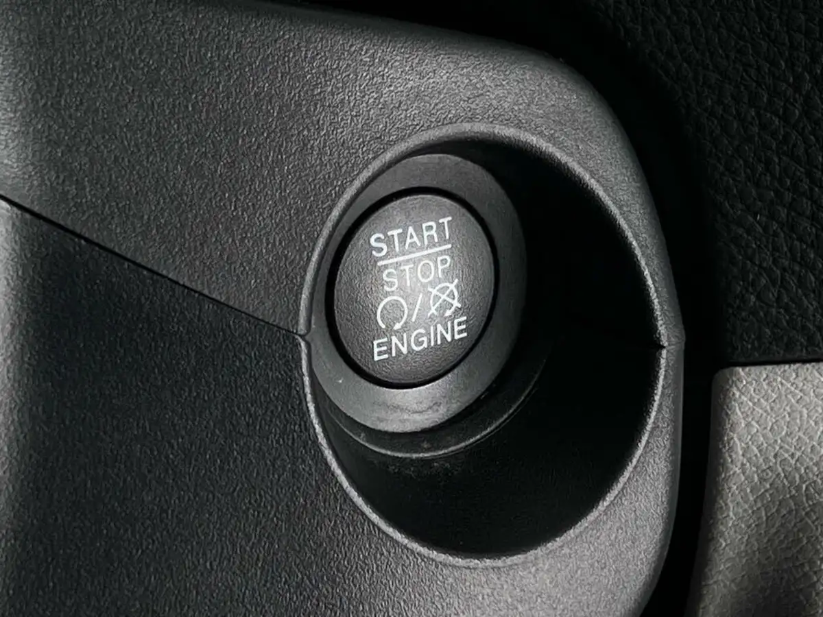 2019-jeep-compass-20multijet-ii-limited-138bhp-big-19