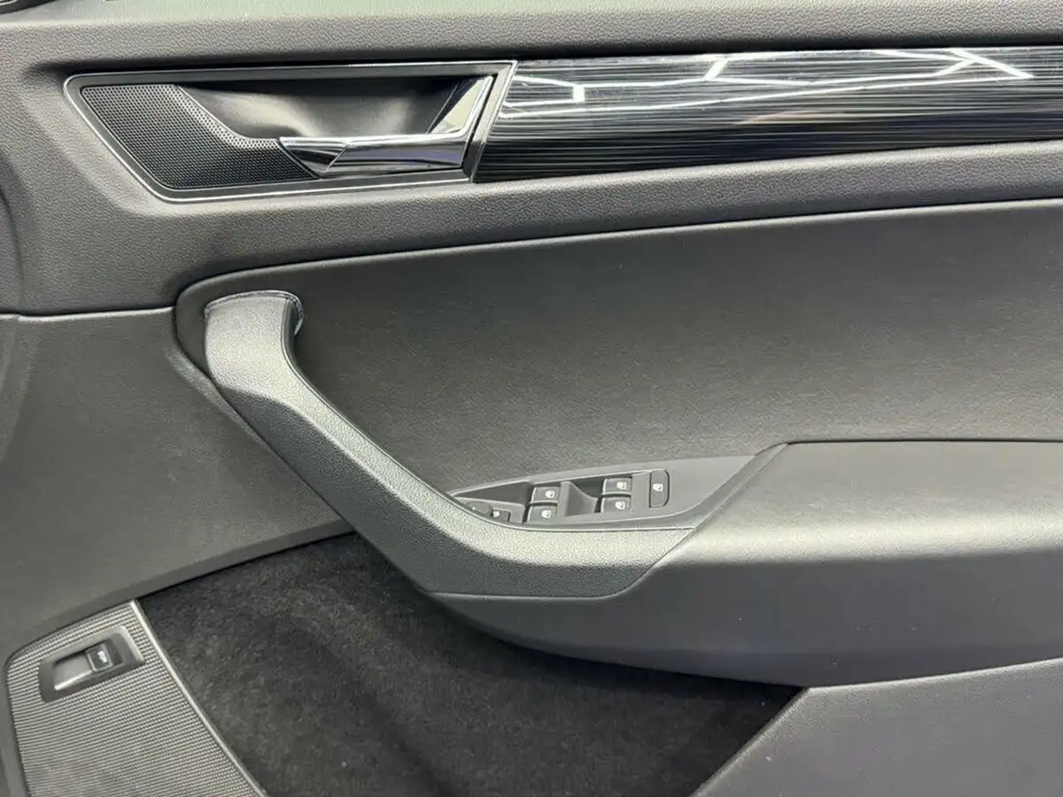 2017-skoda-kodiaq-14-tsi-se-l-4x4-7-seat-ss-big-17