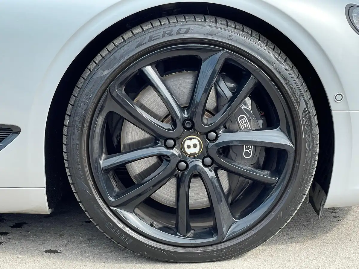 2019-bentley-continental-60-gt-coupe-big-4