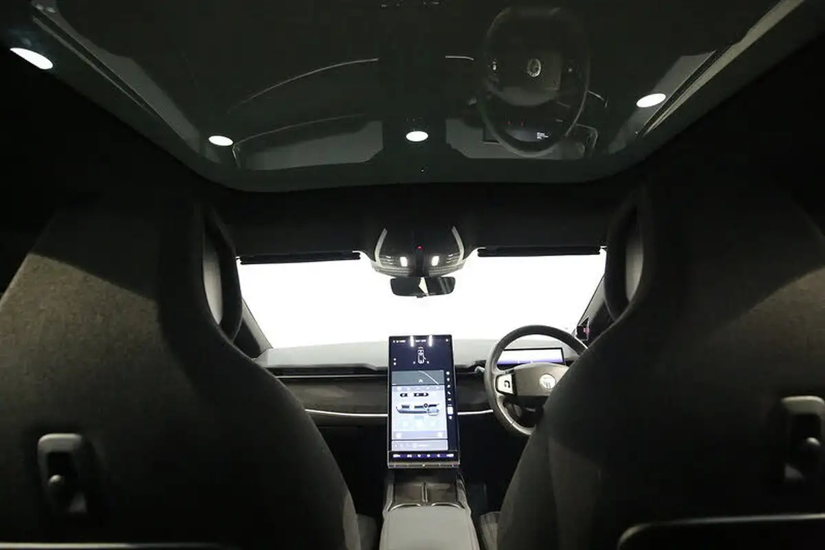 2024-fisker-ocean-e-sport-big-1