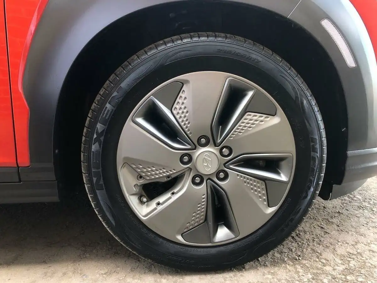 2020-hyundai-kona-e-premium-se-64kwh-7kw-obc-big-4