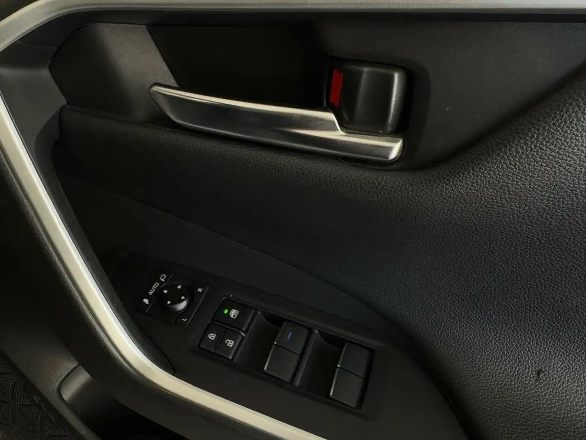 2021-toyota-rav4-25-vvt-i-design-215bhp-big-18