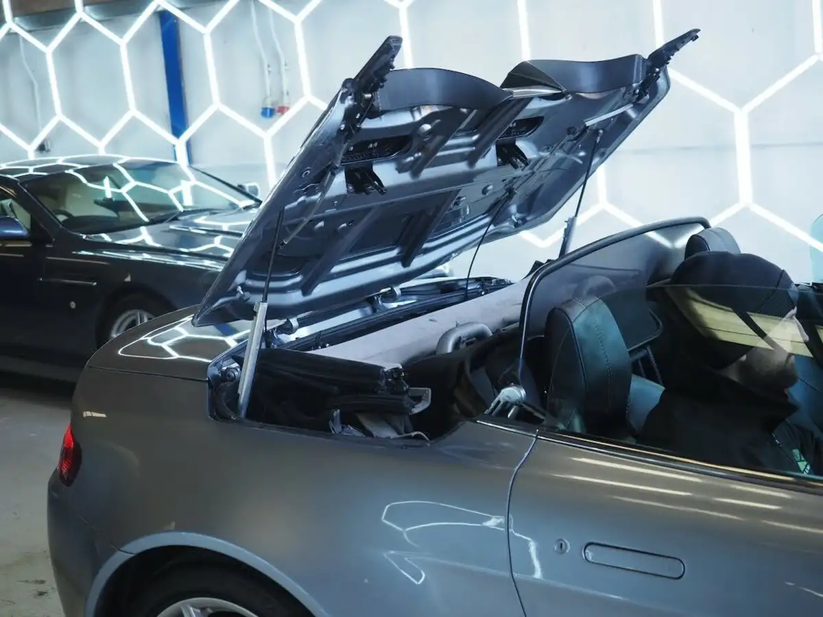 2008-aston-martin-vantage-43-convertible-sportshift-big-30