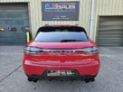 2018-porsche-macan-small-5