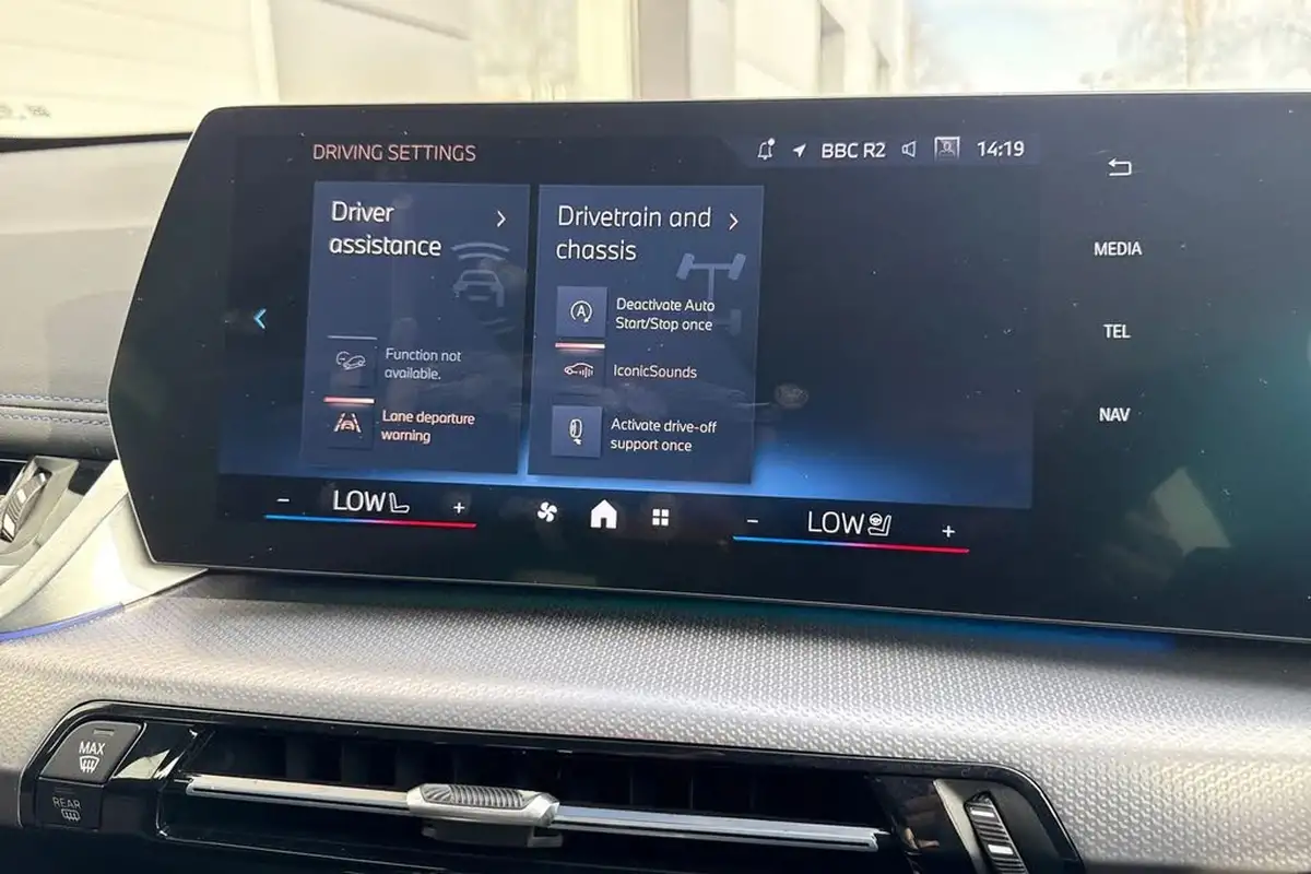 2023-bmw-x1-20-xdrive23i-m-sport-big-48