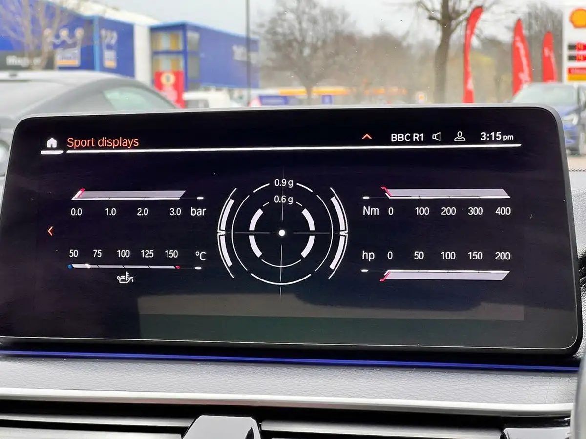2022-bmw-5-series-20td-520d-xdrive-m-sport-mht-saloon-4d-big-37