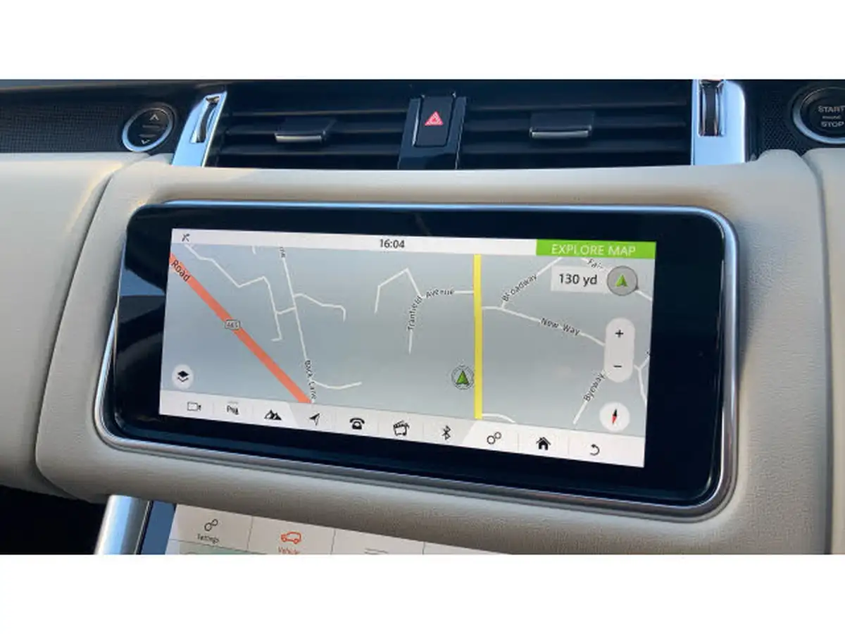 2021-land-rover-range-rover-sport-30-d300-hse-silver-big-10
