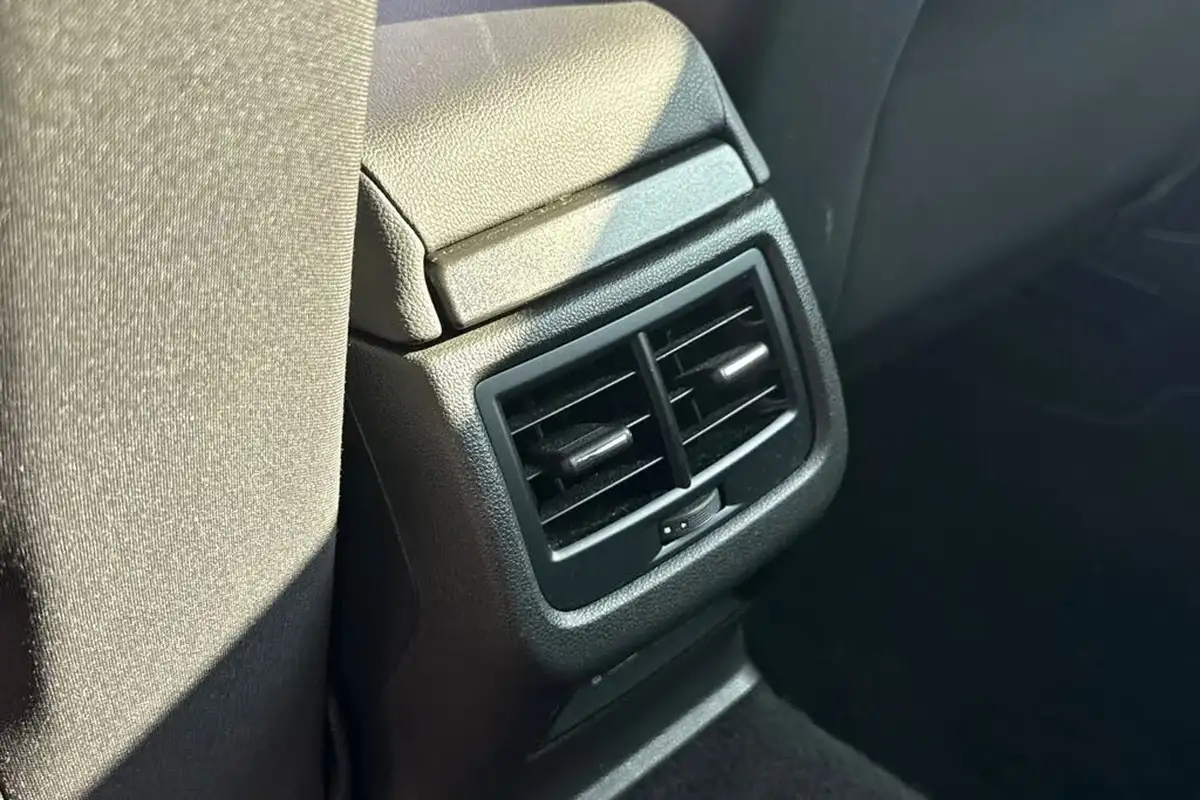 2018-seat-leon-14-ecotsi-fr-technology-estate-5d-dsg-big-33