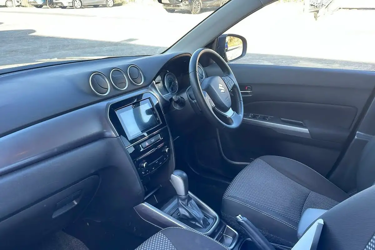 2019-suzuki-vitara-10-boosterjet-sz-t-auto-big-2