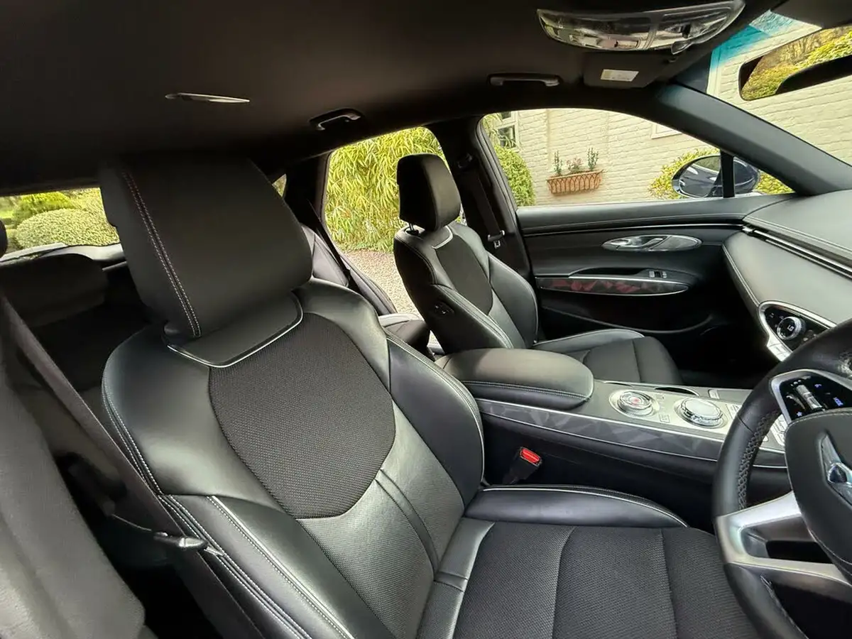 2022-genesis-gv70-22-d-sport-line-210ps-big-60