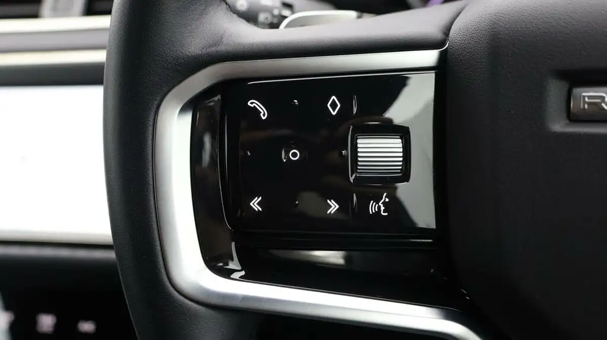 2022-land-rover-range-rover-evoque-20-d200-r-dynamic-s-big-20