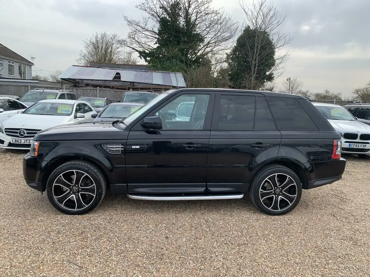 2013-land-rover-range-rover-sport-30tdv6-hse-black-edition-big-3