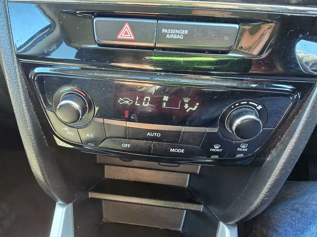 2017-suzuki-vitara-16-sz-t-allgrip-big-26