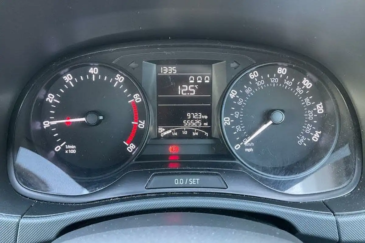 2018-skoda-fabia-10-mpi-s-plus-big-12
