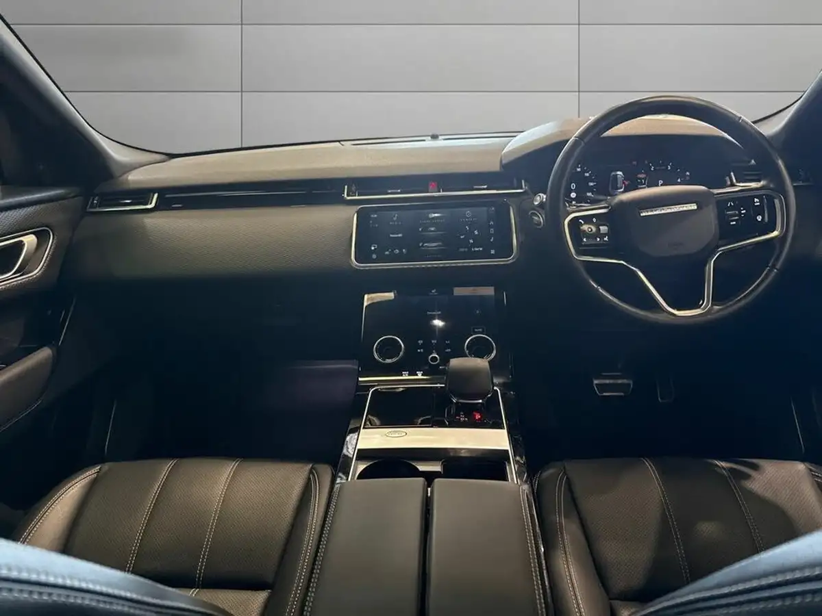2022-land-rover-range-rover-velar-20-d200-velar-edition-big-17