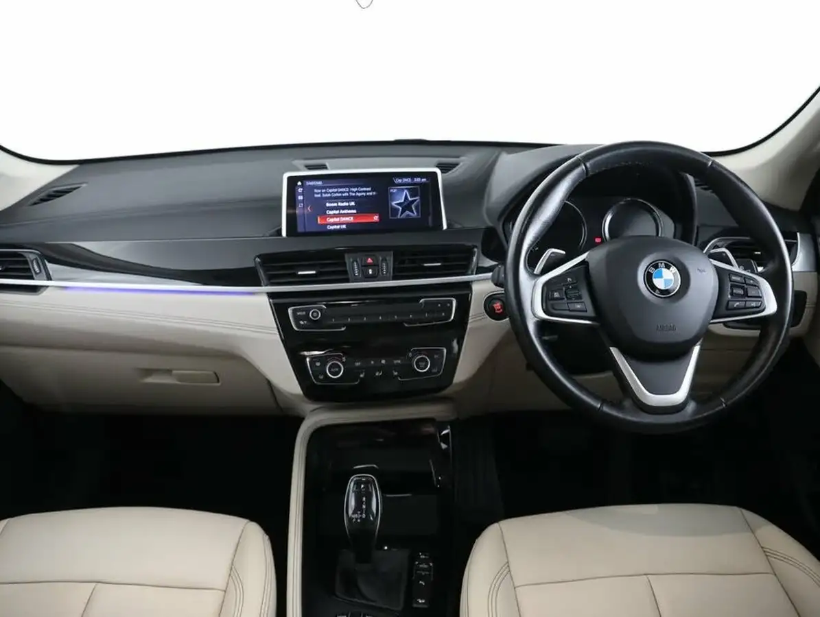 2021-bmw-x1-20-xdrive20i-xline-big-21