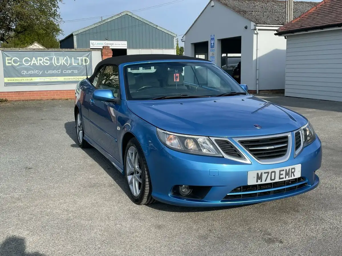2008-saab-9-3-20-vector-150bhp-convertible-2d-auto-big-9
