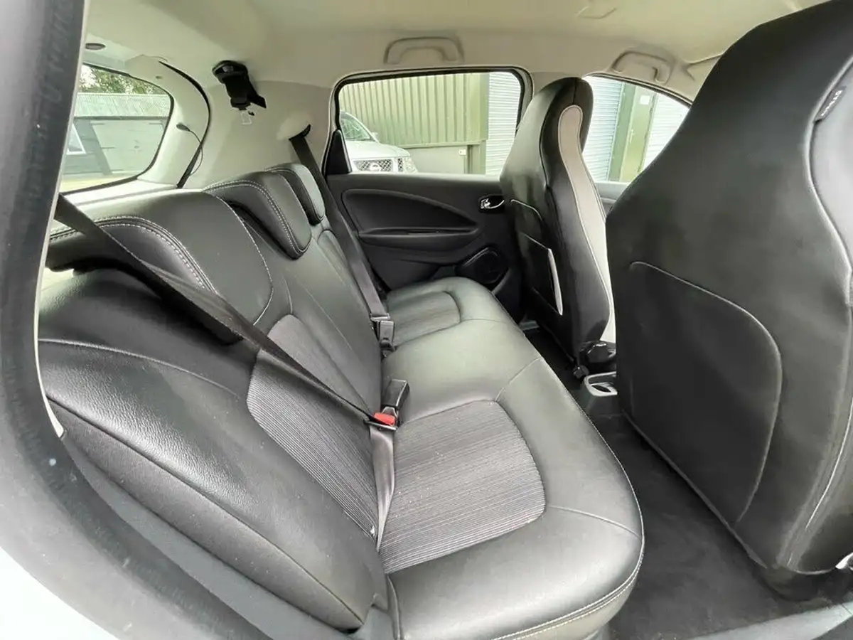 2019-renault-zoe-e-s-edition-nav-110ps-r110ze40-big-40