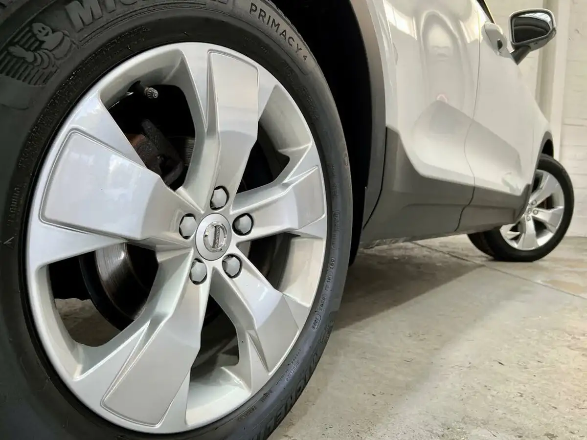 2020-volvo-xc40-15-t3-momentum-big-41