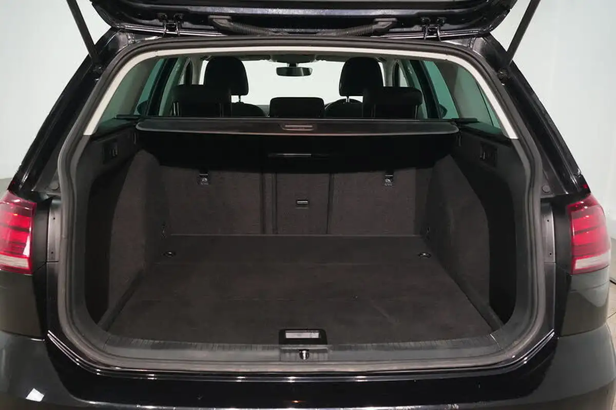 2020-volkswagen-golf-15-tsi-match-edition-150ps-estate-dsg-big-15