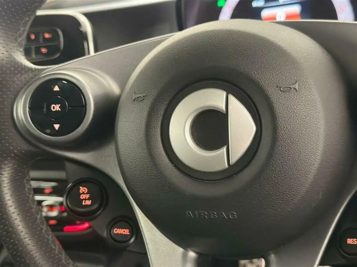 2017-smart-fortwo-09-prime-sport-90bhp-ss-coupe-big-18