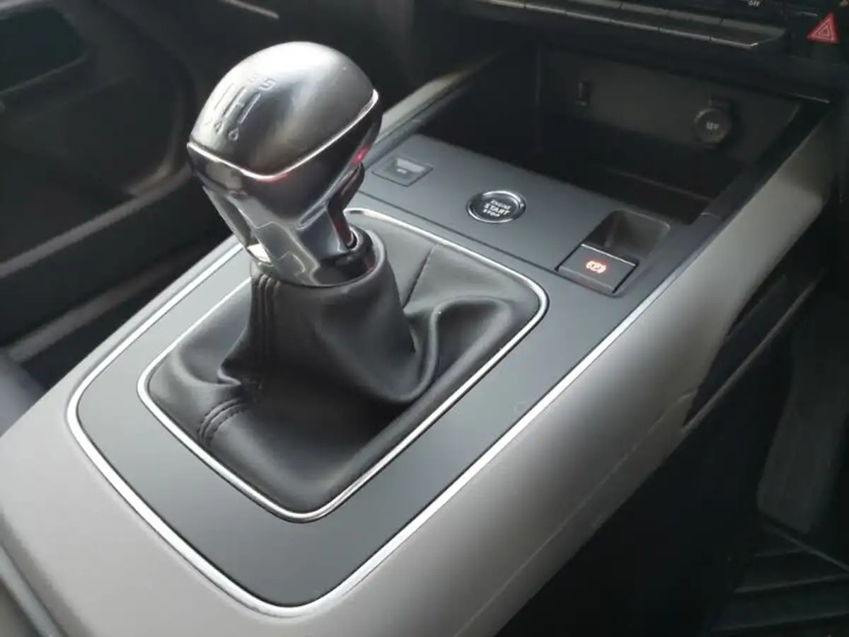 2021-citroen-c5-aircross-12-puretech-shine-big-18