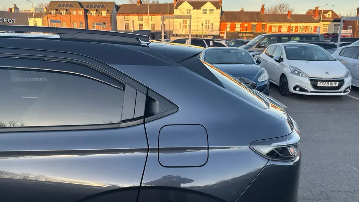 2023-honda-hr-v-15-i-mmd-advance-style-big-38