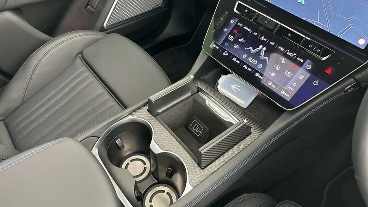 2023-maserati-grecale-20-modena-primaserie-big-14