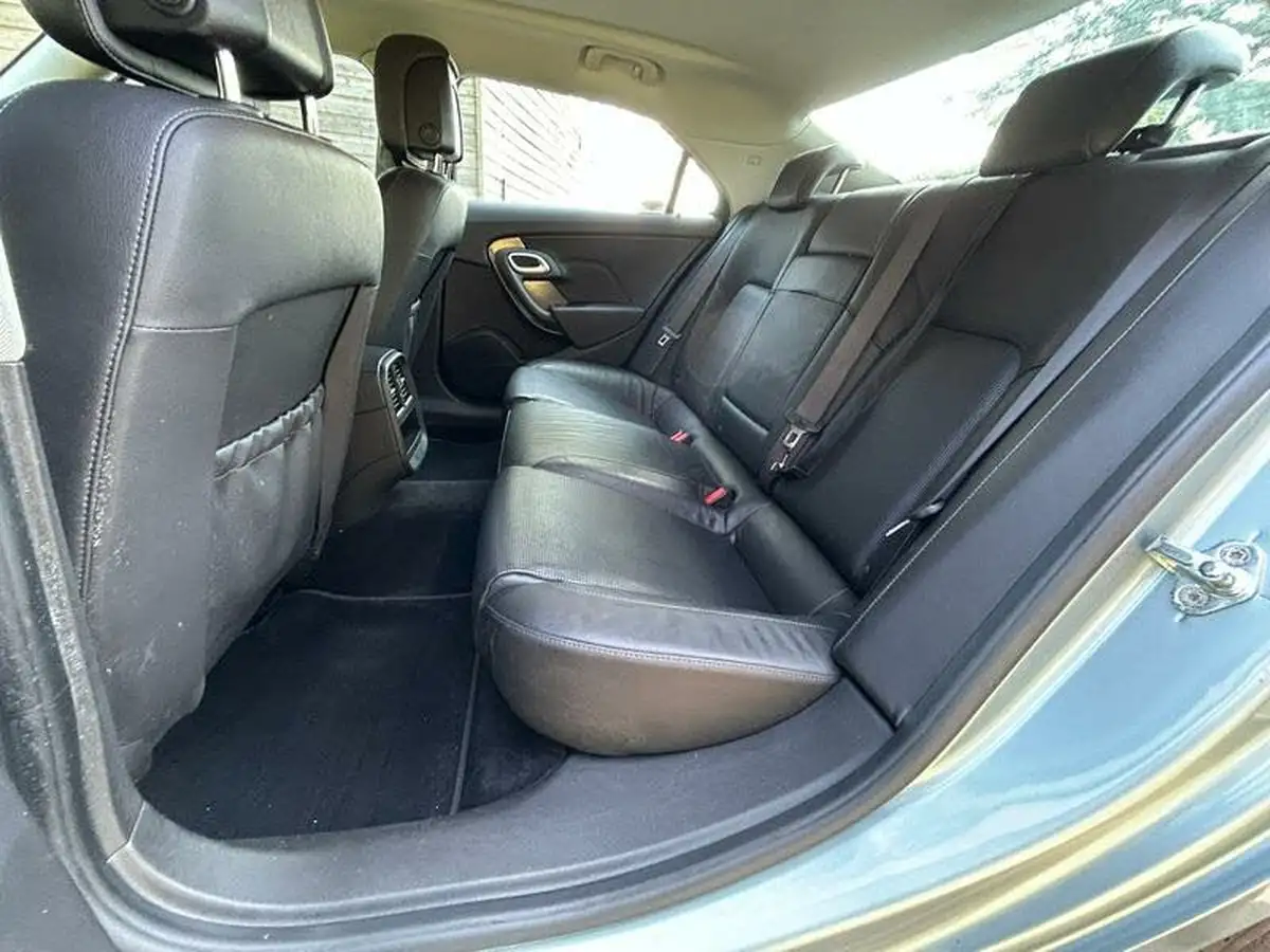 2010-saab-9-5-28-aero-big-17