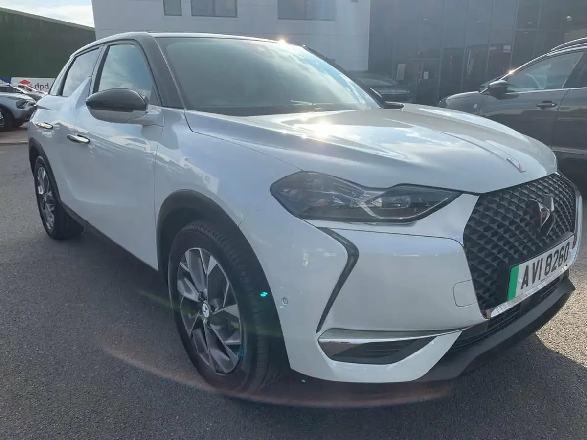 2022-ds-ds-3-crossback-e-tense-rivoli-big-0