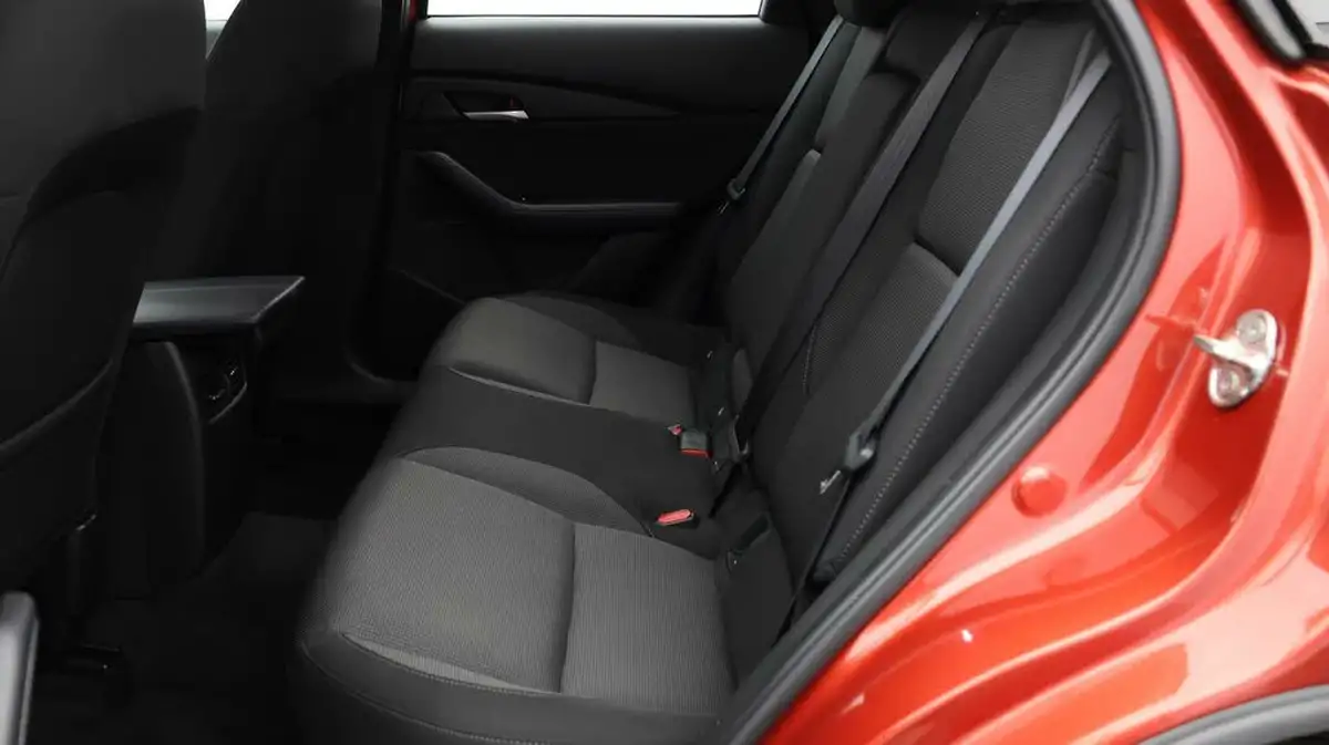2022-mazda-cx-30-20-e-skyactiv-g-se-l-lux-big-15