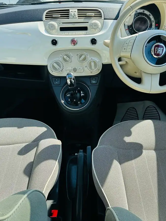 2013-fiat-500c-12-lounge-dualogic-big-17