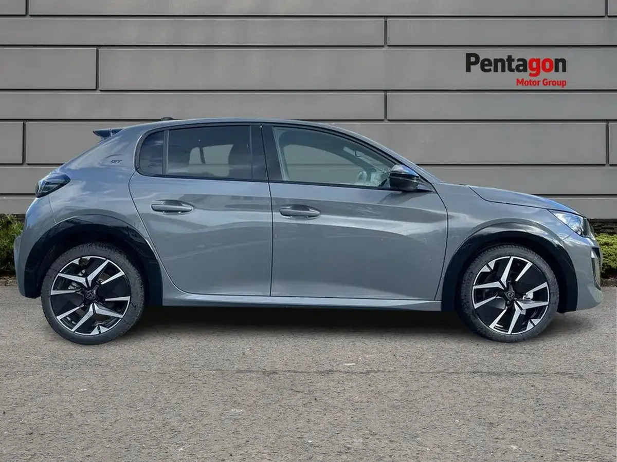 2024-peugeot-208-12-puretech-gt-100ps-big-10