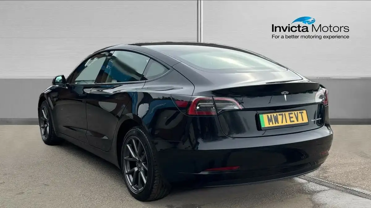 2021-tesla-model-3-e-long-range-awd-big-4