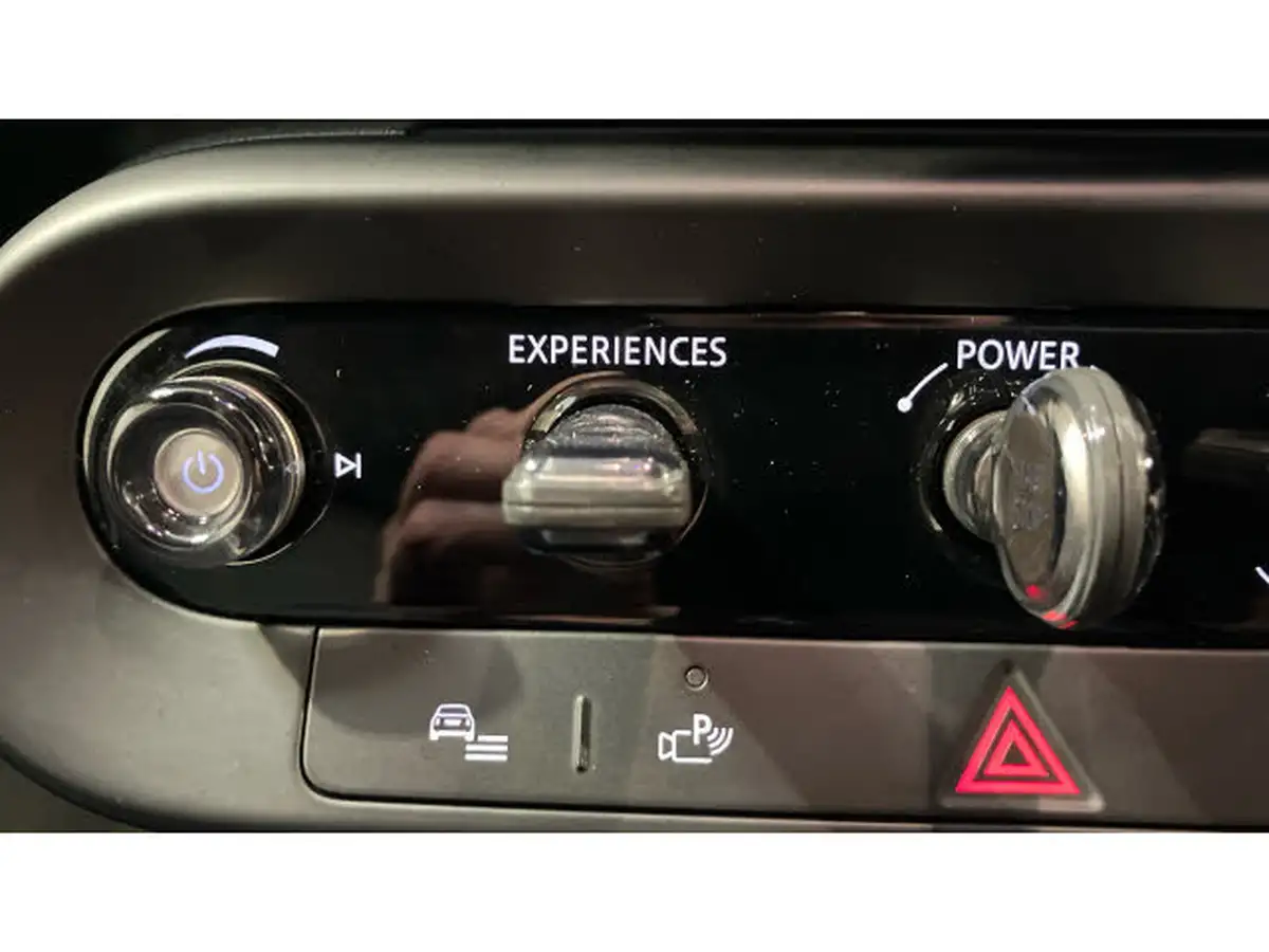 2024-mini-cooper-e-cooper-e-exclusive-big-18