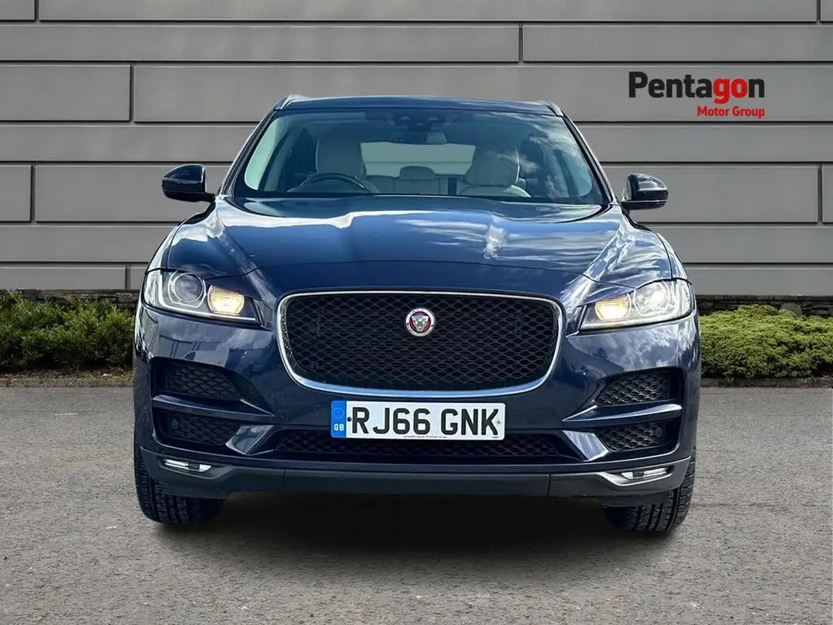 2016-jaguar-f-pace-20-i4d-prestige-awd-auto-big-14