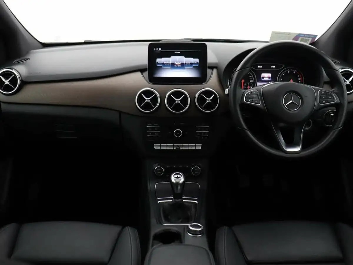 2019-mercedes-benz-b-class-16-b200-exclusive-edition-plusss-big-20