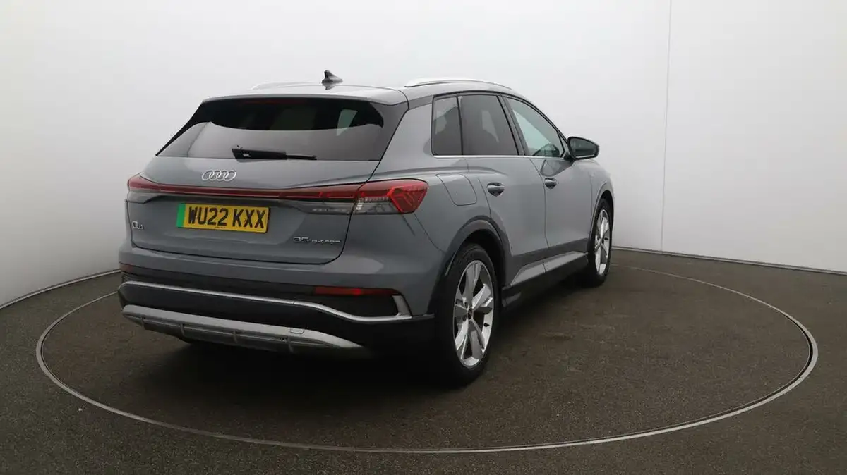 2022-audi-q4-e-tron-35e-s-line-station-wagon-big-52
