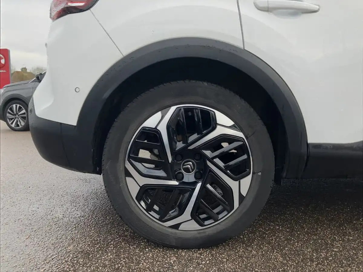 2021-citroen-c4-12-puretech-shine-130ps-big-7