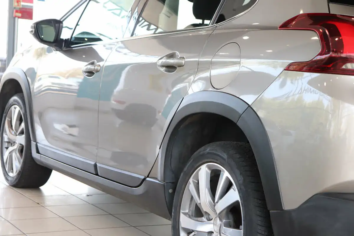 2016-peugeot-2008-suv-12-puretech-allure-130bhp-ss-big-66