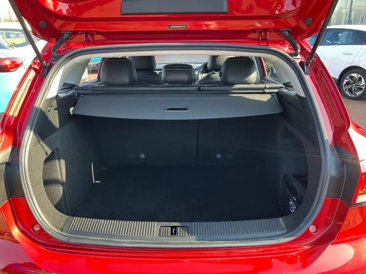 2021-mg-mg5-e-exclusive-ev-big-19