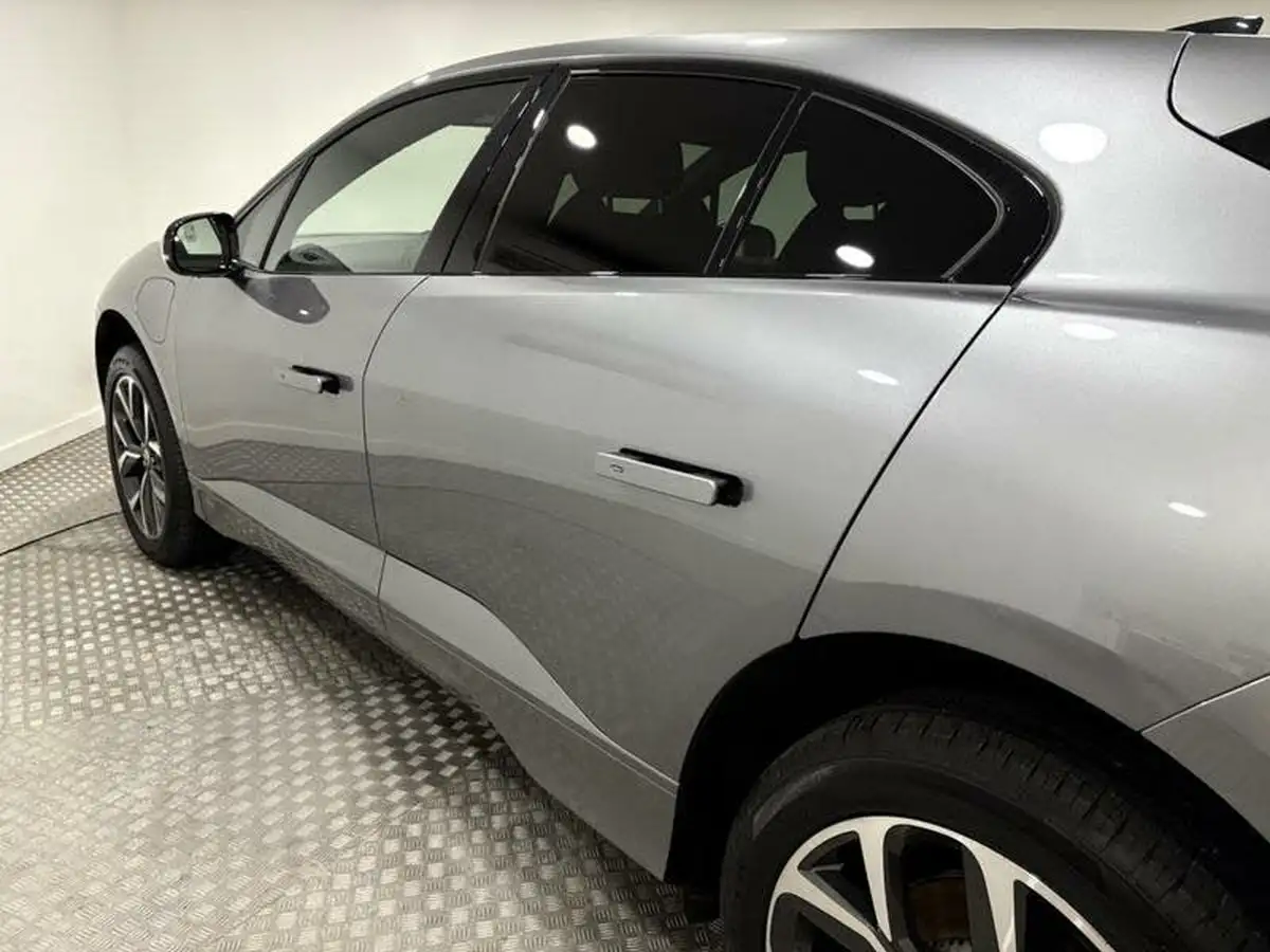 2023-jaguar-i-pace-ev400-r-dynamic-hse-black-big-57