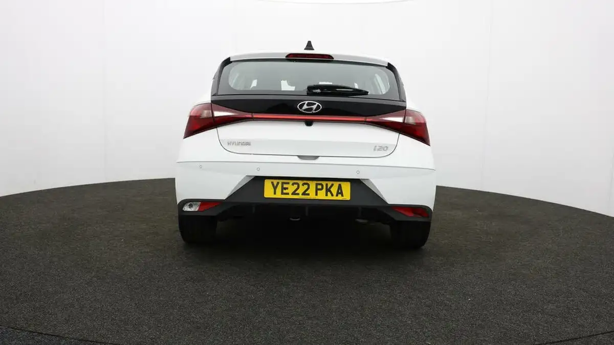 2022-hyundai-i20-10-t-gdi-se-connect-eclutch-imt-big-46