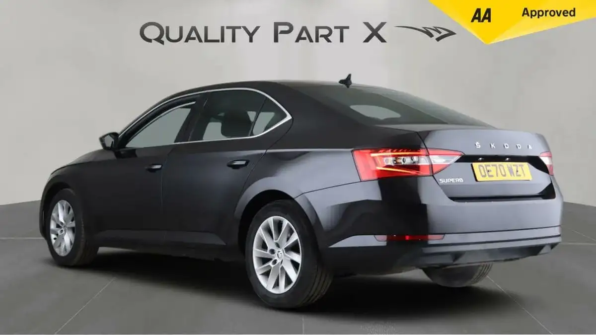 2021-skoda-superb-15-tsi-se-technology-hatchback-big-4