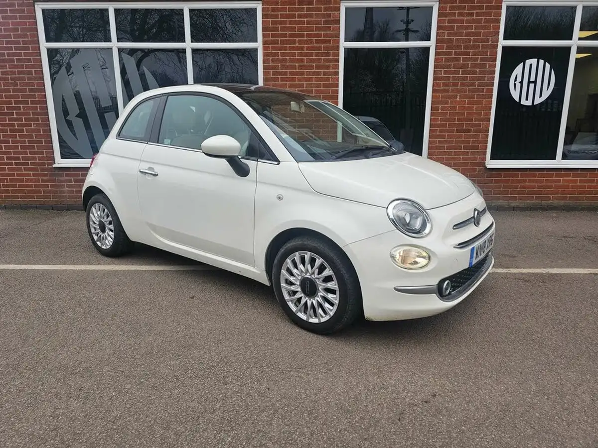 2018-fiat-500-12-lounge-big-0