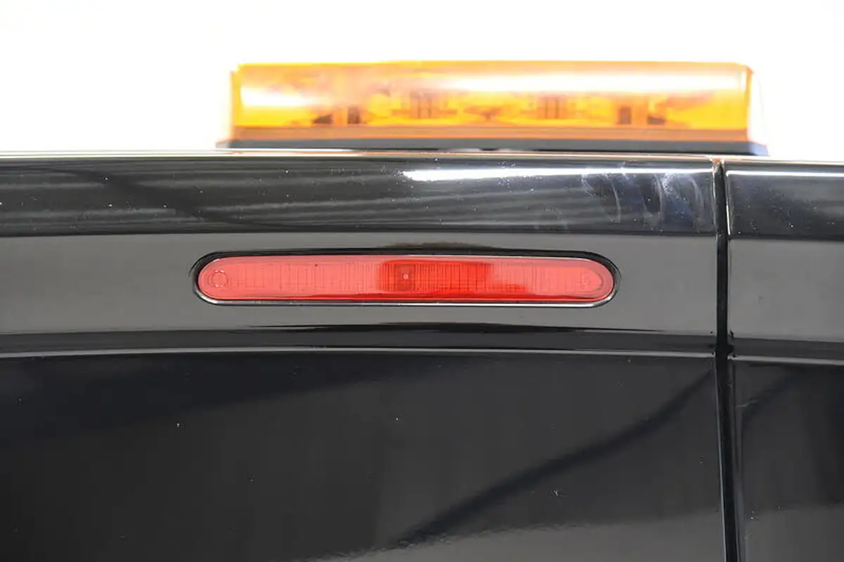 2021-citroen-berlingo-15bluehdi-1000-enterprise-100pseu6dt-e-ss-panel-big-13
