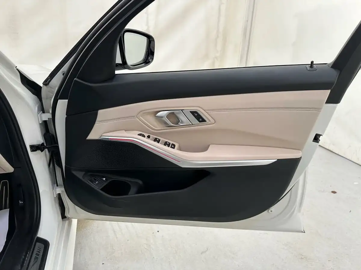 2020-bmw-3-series-20-330e-m-sport-tech-pack-touring-5d-big-11