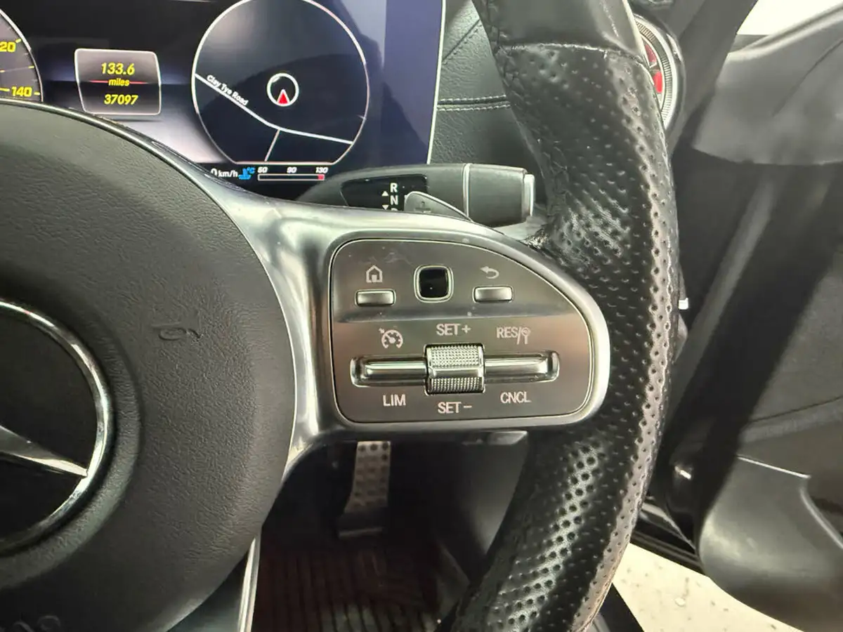 2019-mercedes-benz-e-class-20-e300-amg-line-ss-coupe-plus-big-13